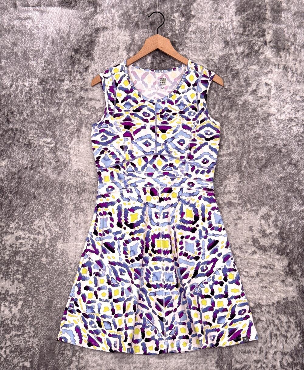 Title Nine Dream Dress Medium Womens Athletic Golf Tennis Travel Geometric